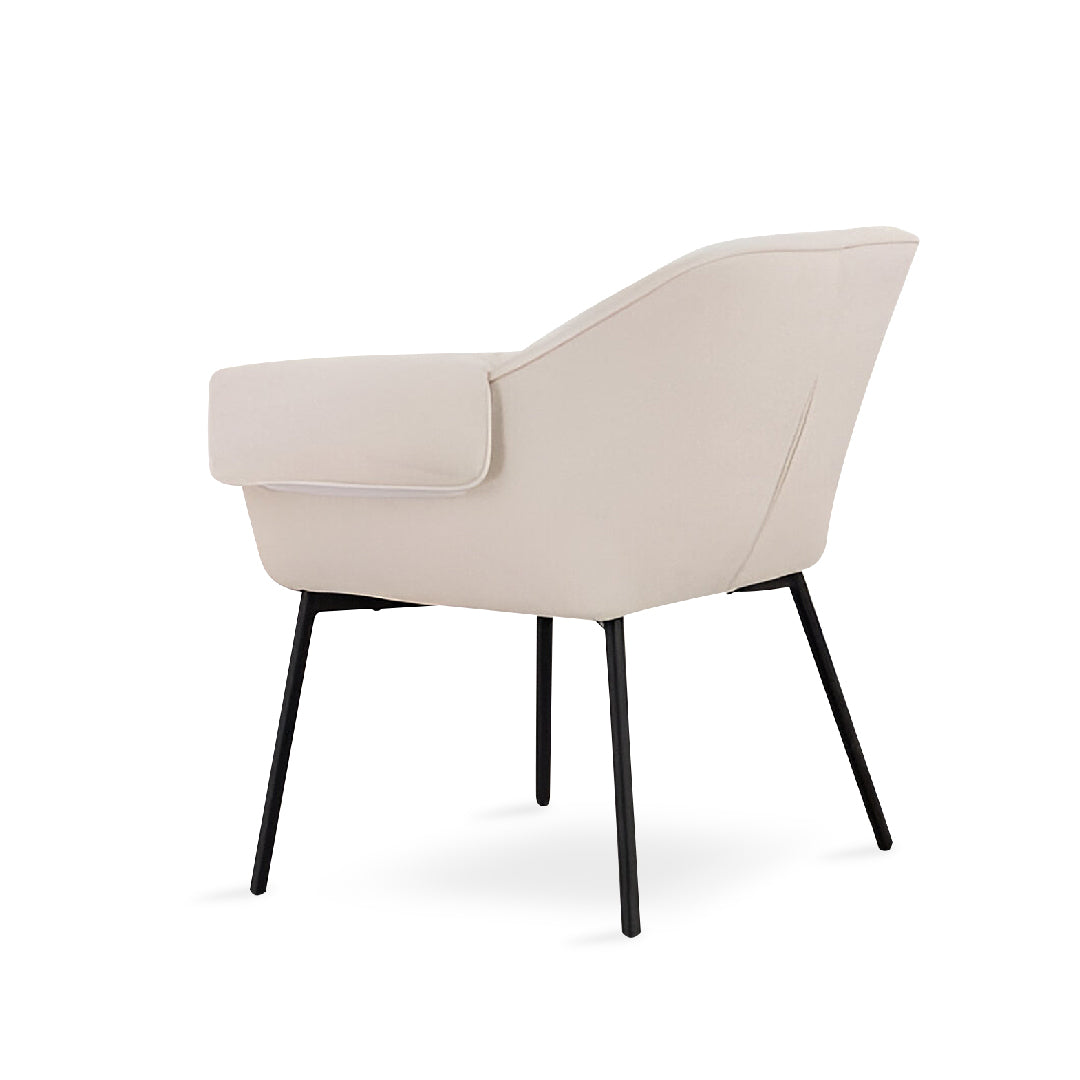 HANERA Arm Lounge Chair (Cream)