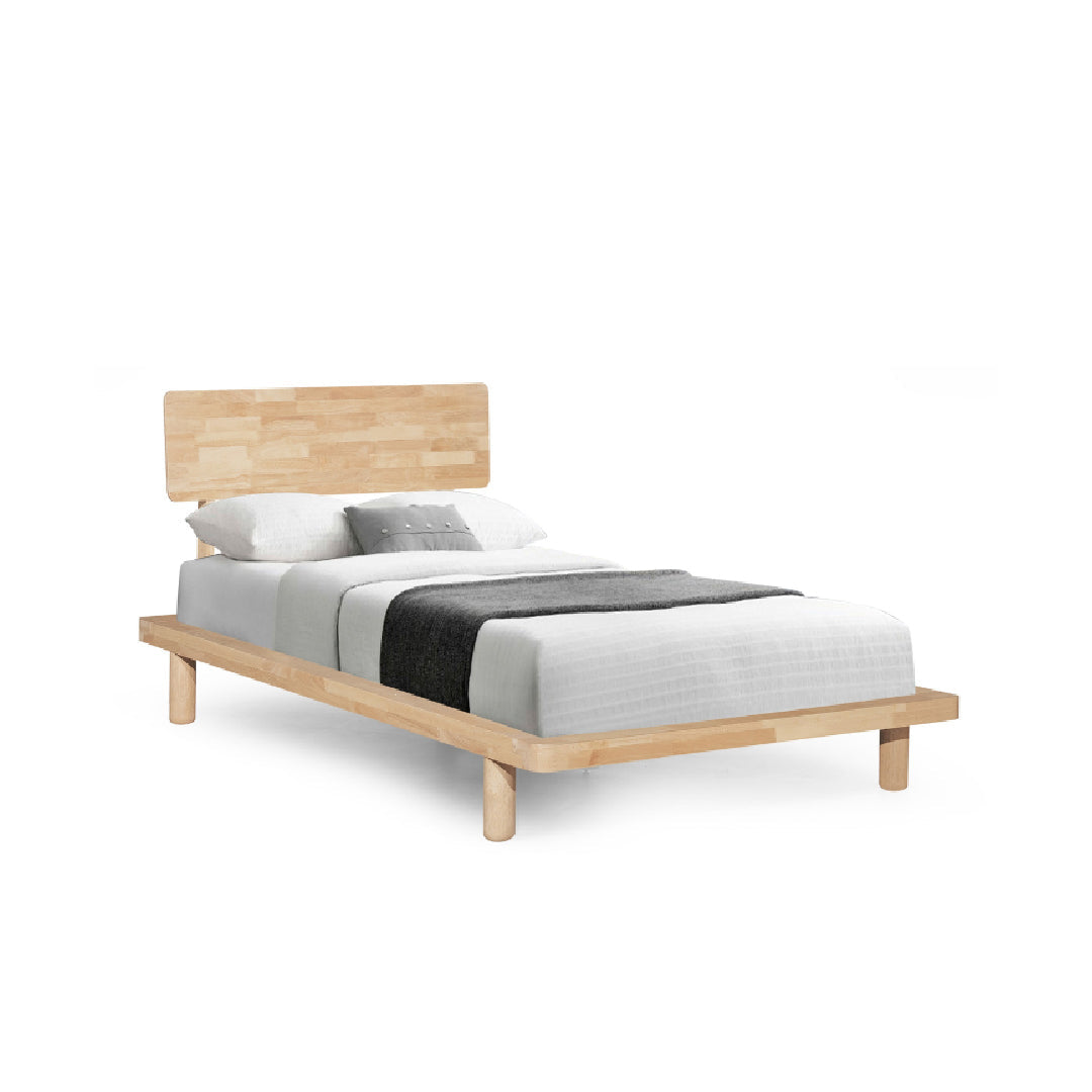 LIVIE Bed (Natural)